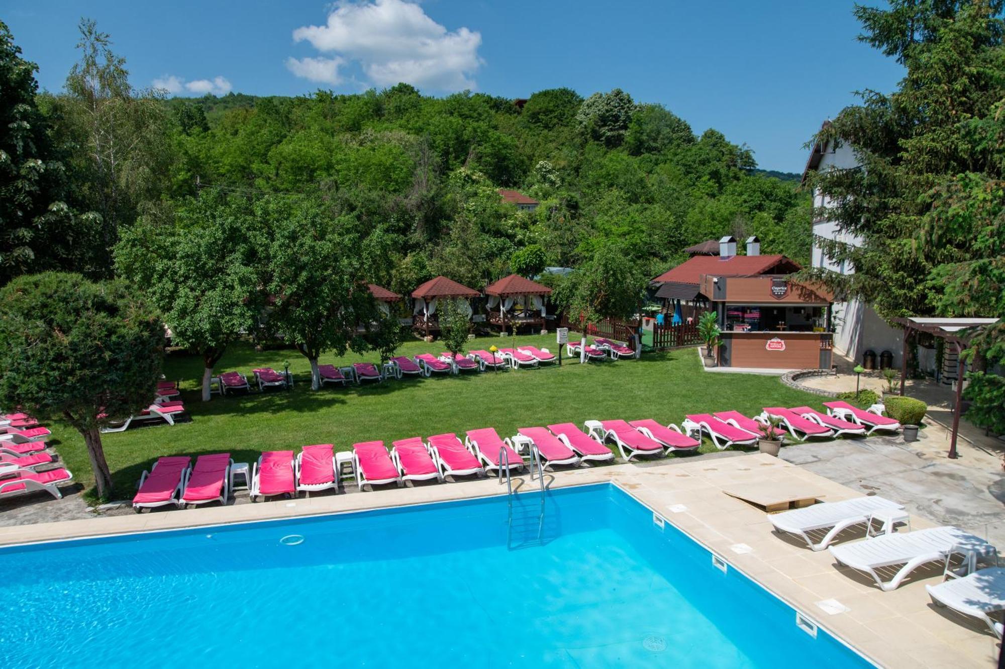 Hotel Complex Caprice-Monteoru Sărata-Monteoru Zewnętrze zdjęcie